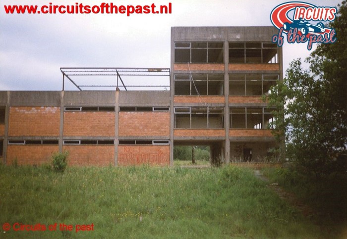 Nivelles-Baulers Circuit - No destruction