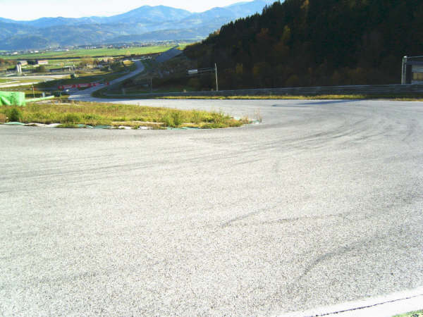 Österreichring (Red Bull Ring) - Van 2004 t/m 2008 lag het circuit er verlaten bij