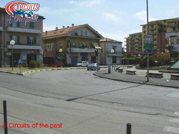 Circuit Pescara - Right turn to Villa Raspa
