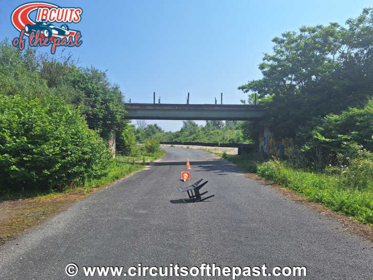 Circuit de Lezennes: Het Verlaten Motorparadijs van Frankrijk